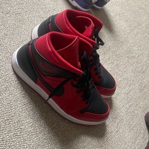 Used Jordan 1s